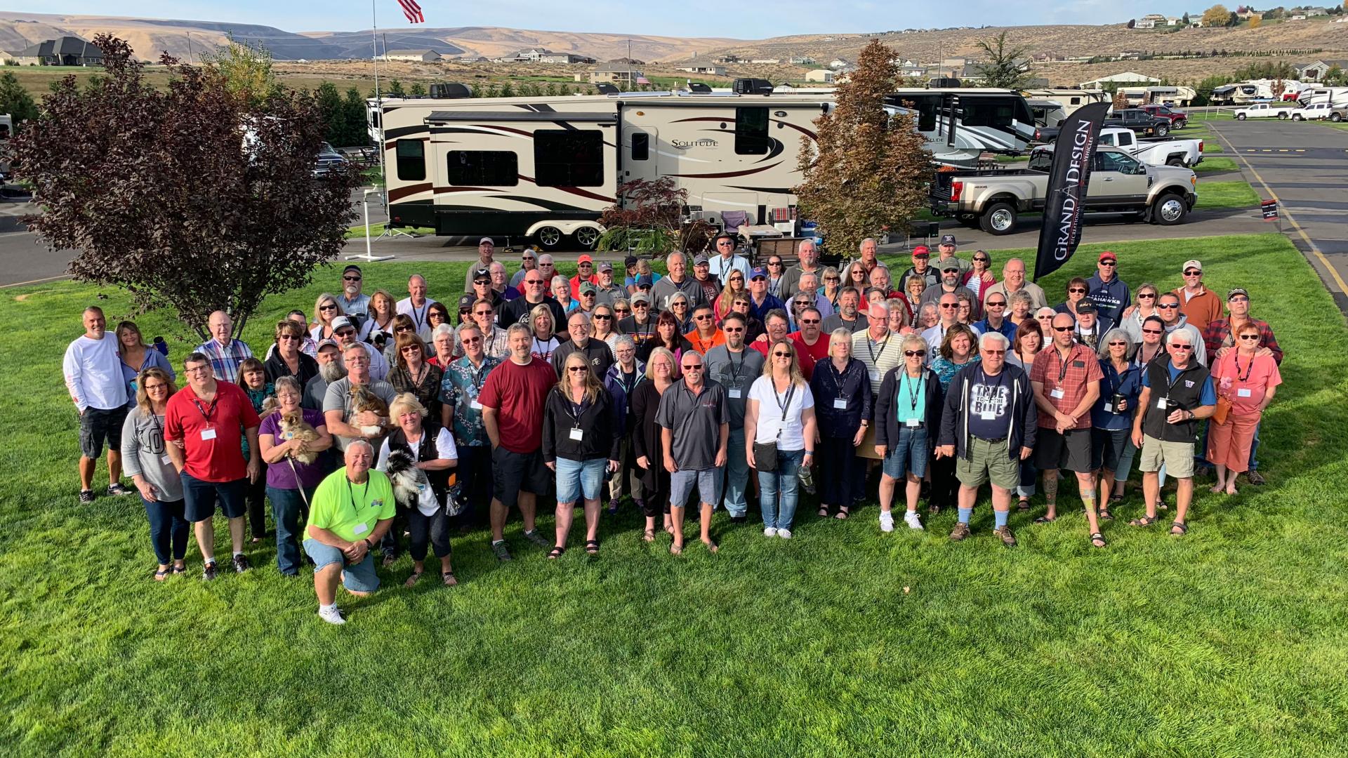 Group Photo from 2018 Washington State Owners Rally